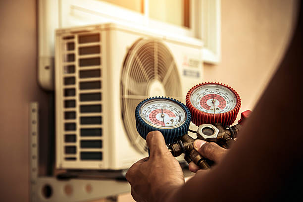 Professional Ac Repair technician working in Deerfield Street, NJ